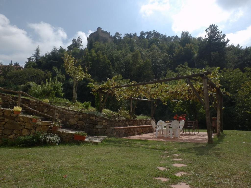 Il Girasole Acomodação com café da manhã Fosdinovo Exterior foto